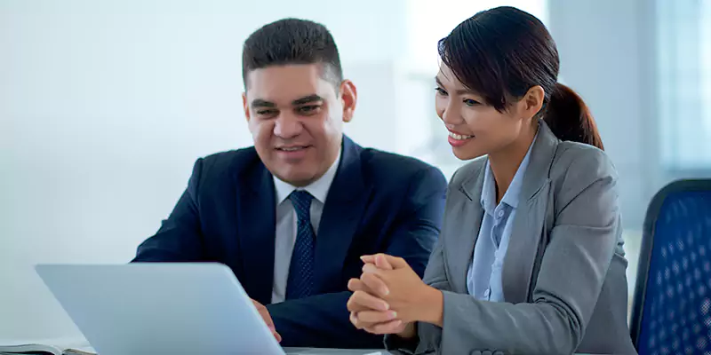 Why Partner with the Best TN Visa Consultants for Canadian Applicants for Maldives?